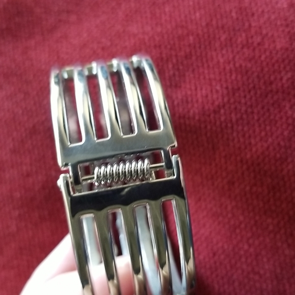 Bracelets Assortment - Picture 14 of 14